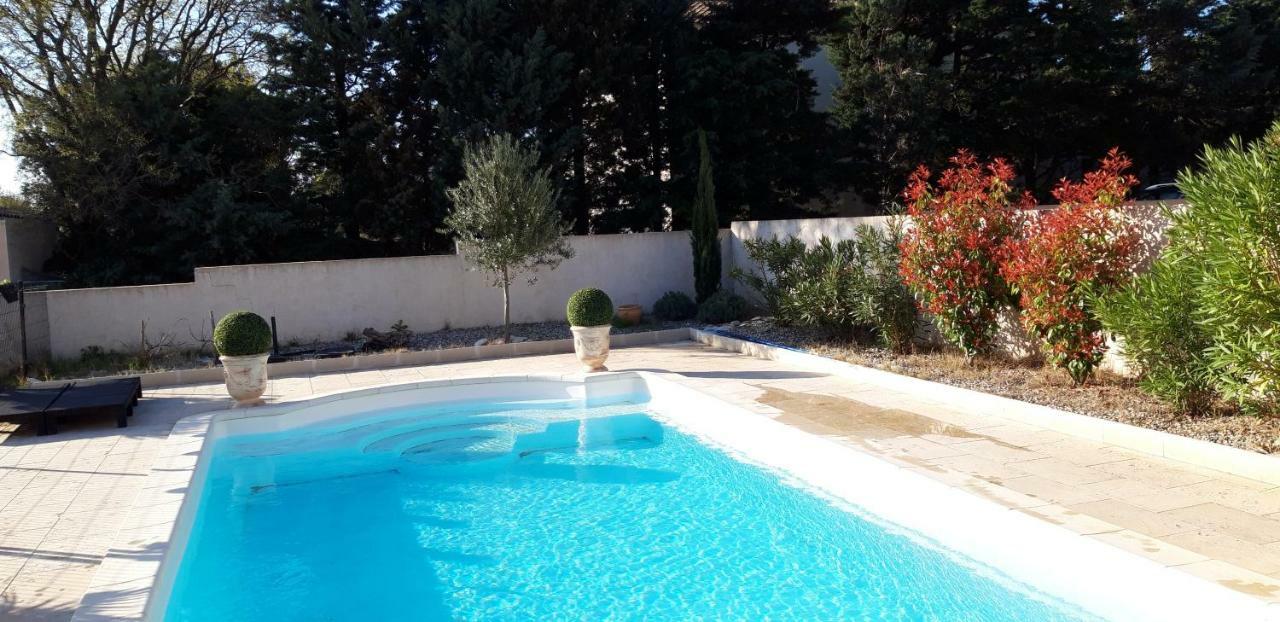 Ferienwohnung Le Cabanon De Lea Tavel Exterior foto